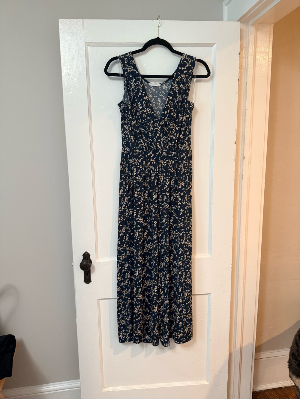Navy Floral Sleeveless V-Neck Jumpsuit